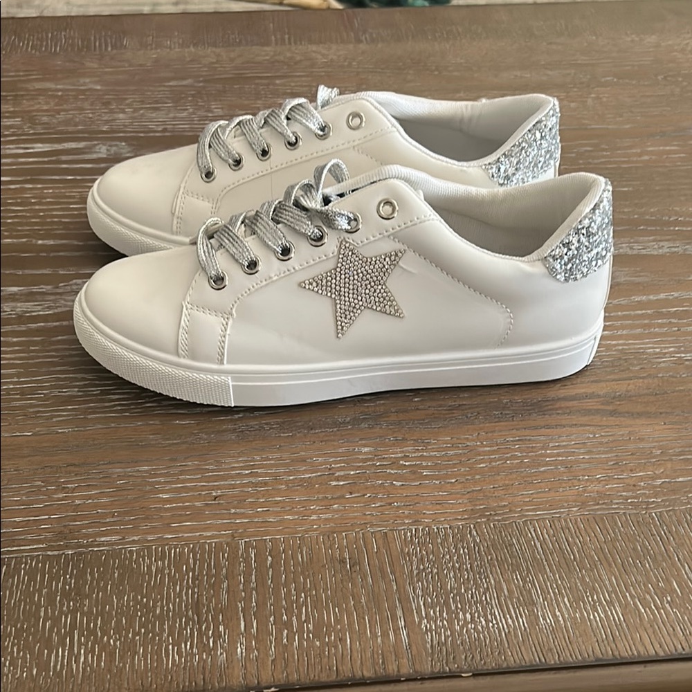 White Sneakers with Silver Star Detail